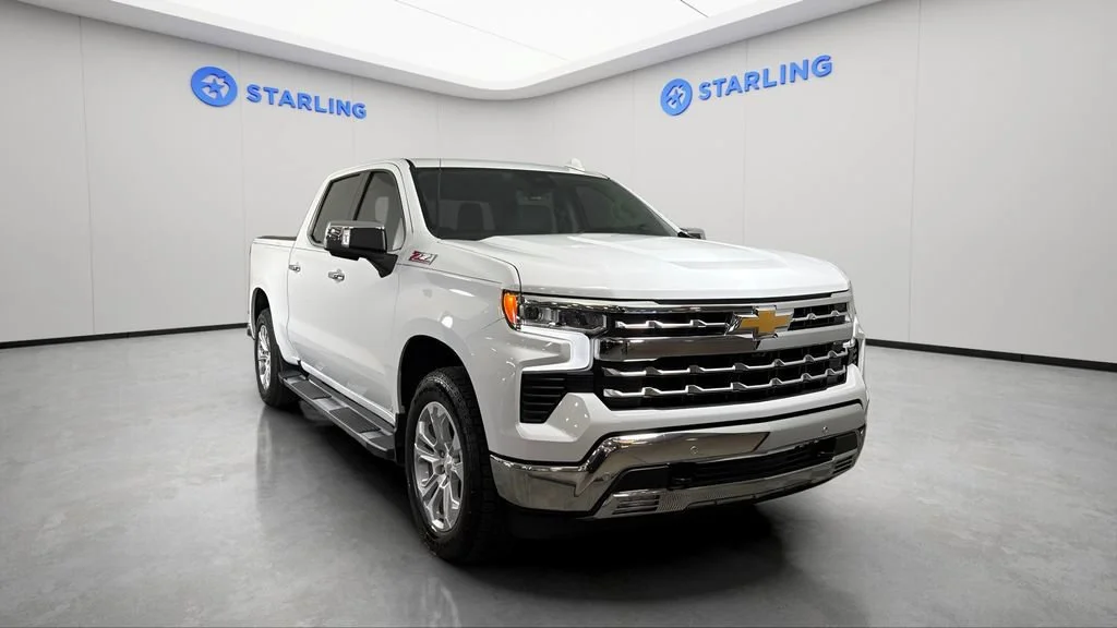 Used 2024 Summit White Chevrolet LTZ image 15