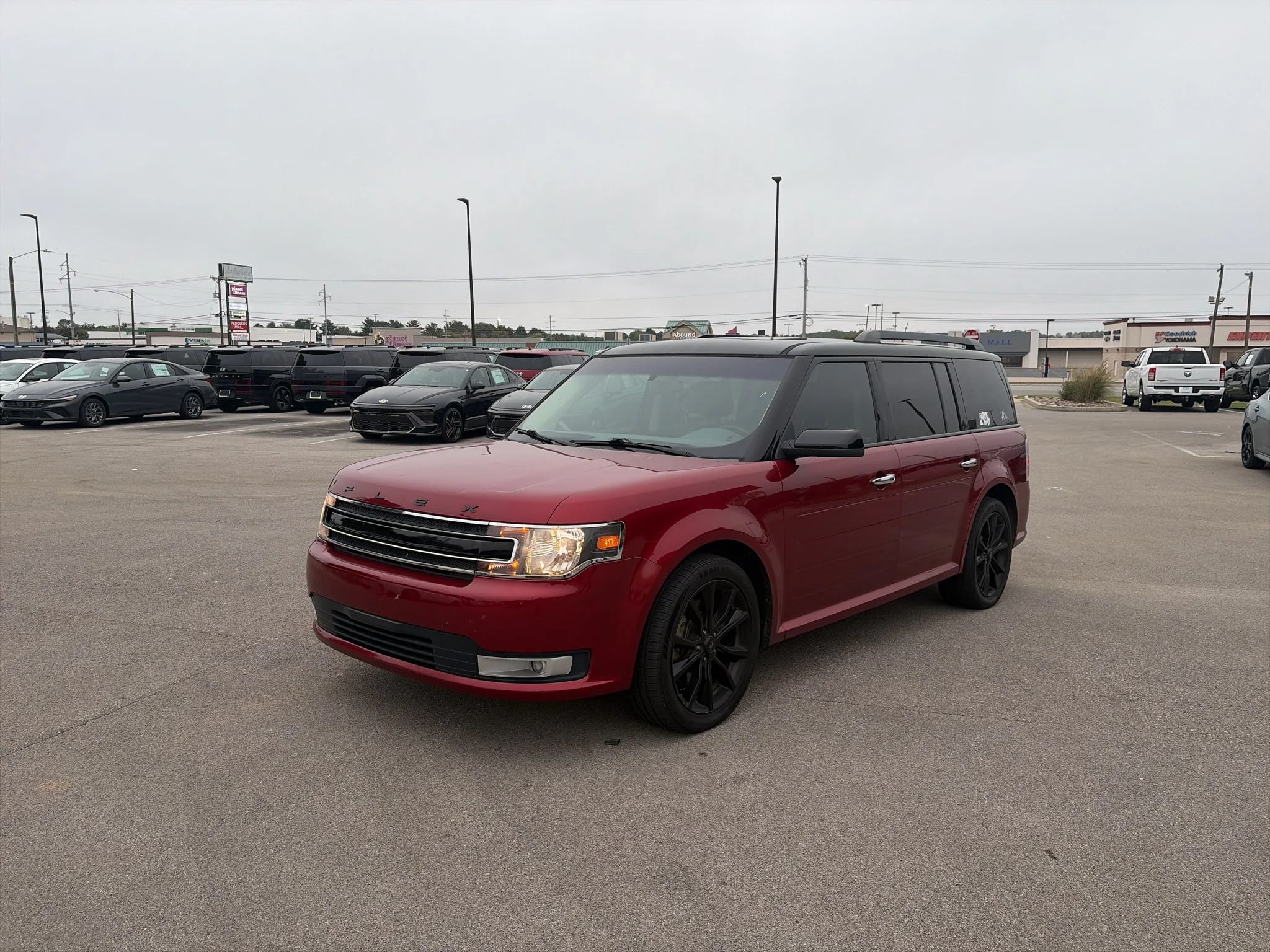 Used 2018 Ruby Red Metallic Tinted Clearcoat Ford SEL image 7