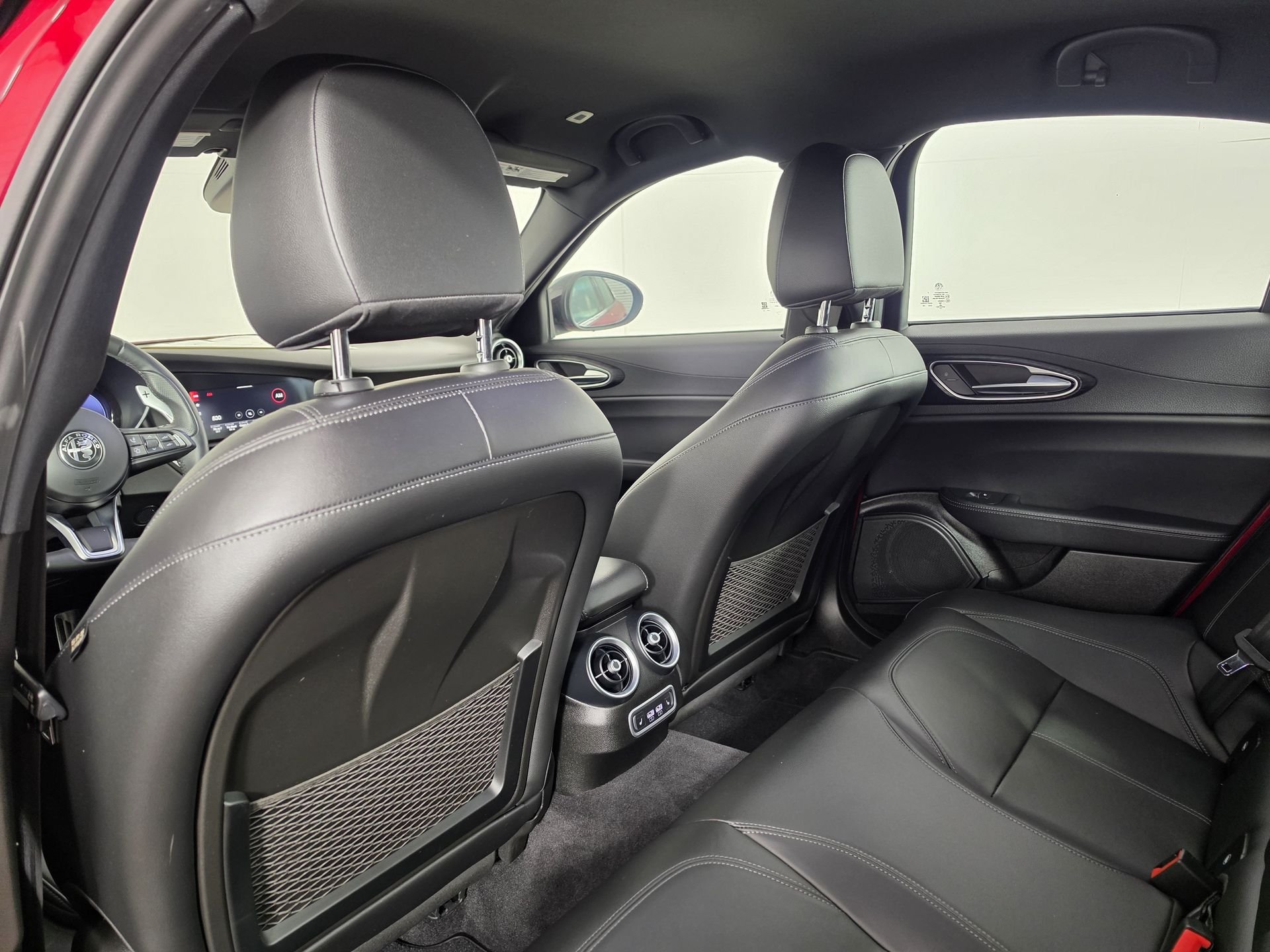 2024 Alfa Romeo Giulia Sprint - Photo 36