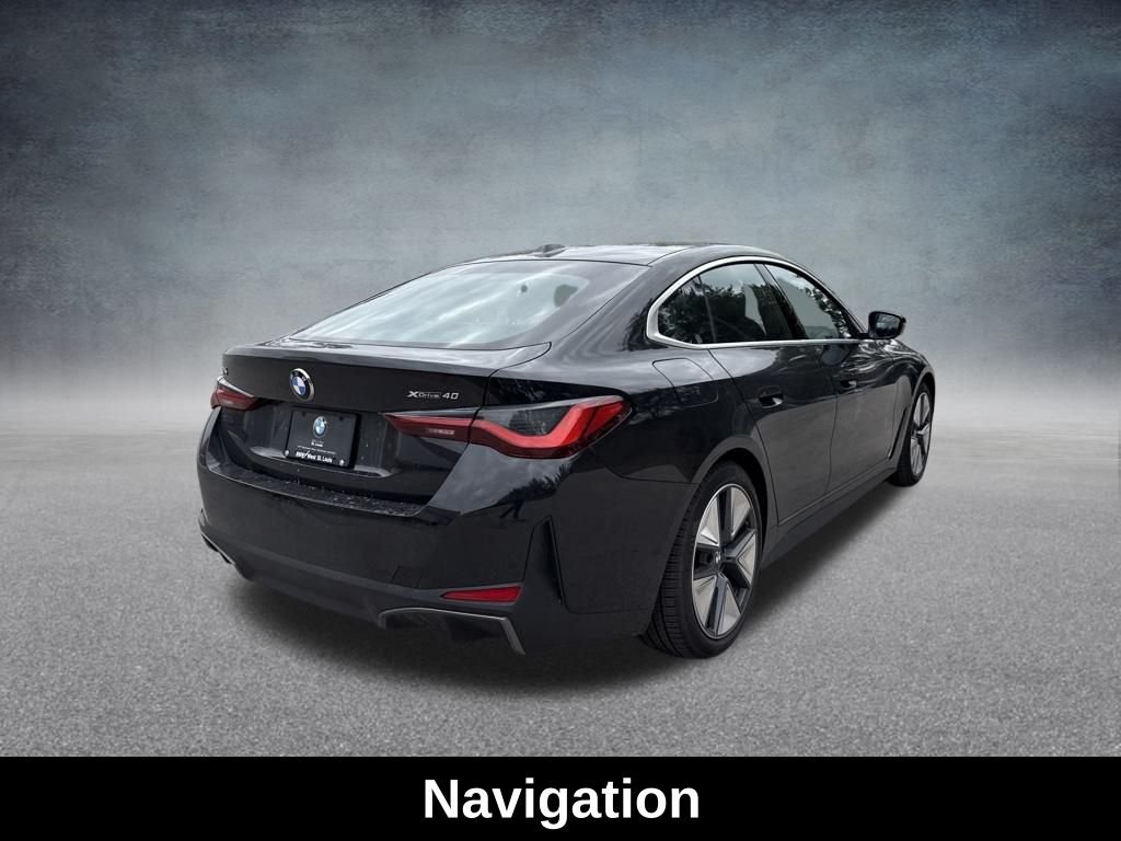 Used 2026 Black BMW xDrive40 image 6