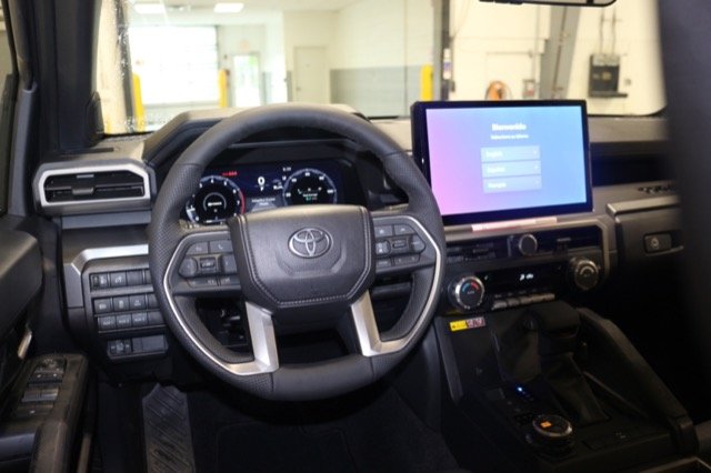 2026 Toyota Tacoma TRD Off Road - Photo 6