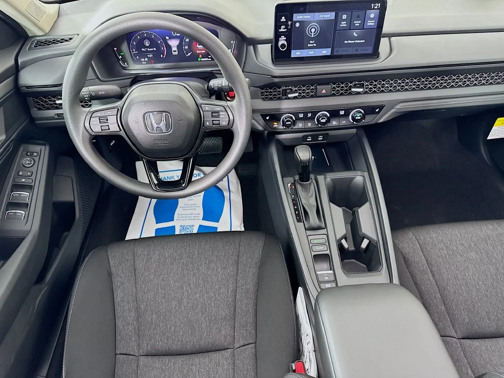 New 2026 Canyon River Blue Metallic Honda SE image 32