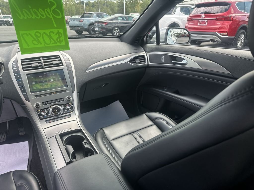 2020 Lincoln MKZ Base/Premiere - Photo 11