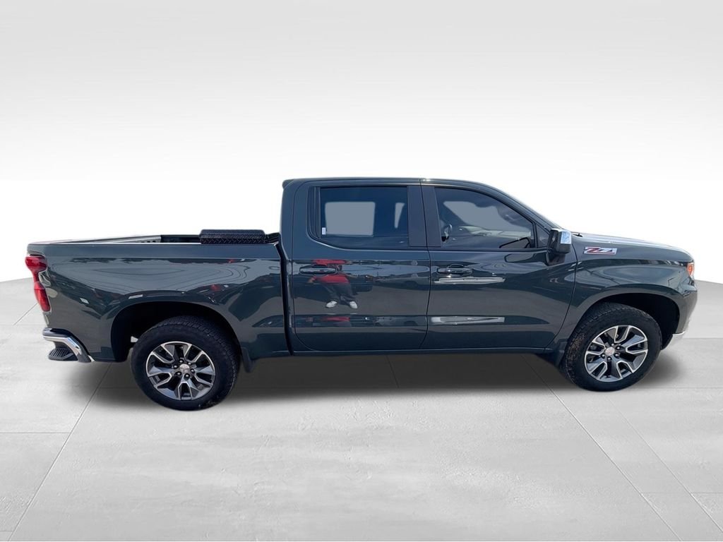 Certified Used 2026 Gray Chevrolet LT image 9