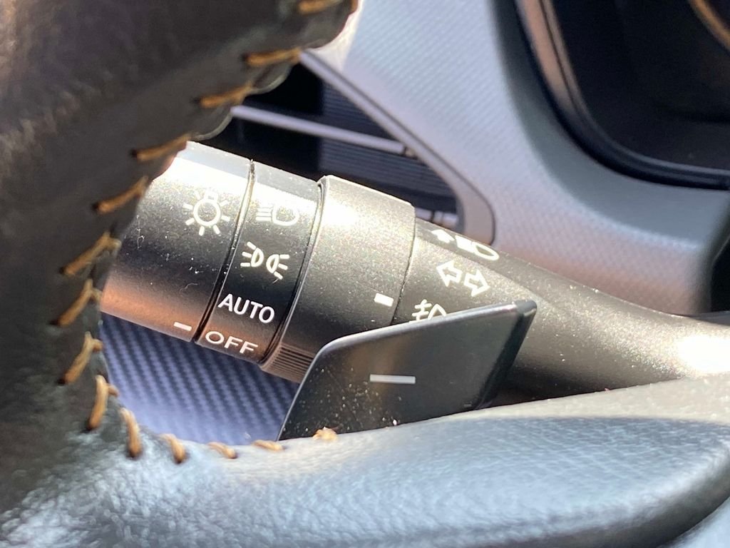 Used 2024 White Subaru Wilderness image 24