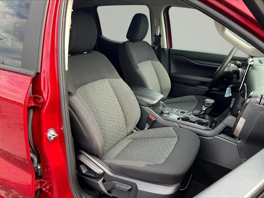 New 2026 Ruby Red Metallic Tinted Clearcoat Ford XLT image 9