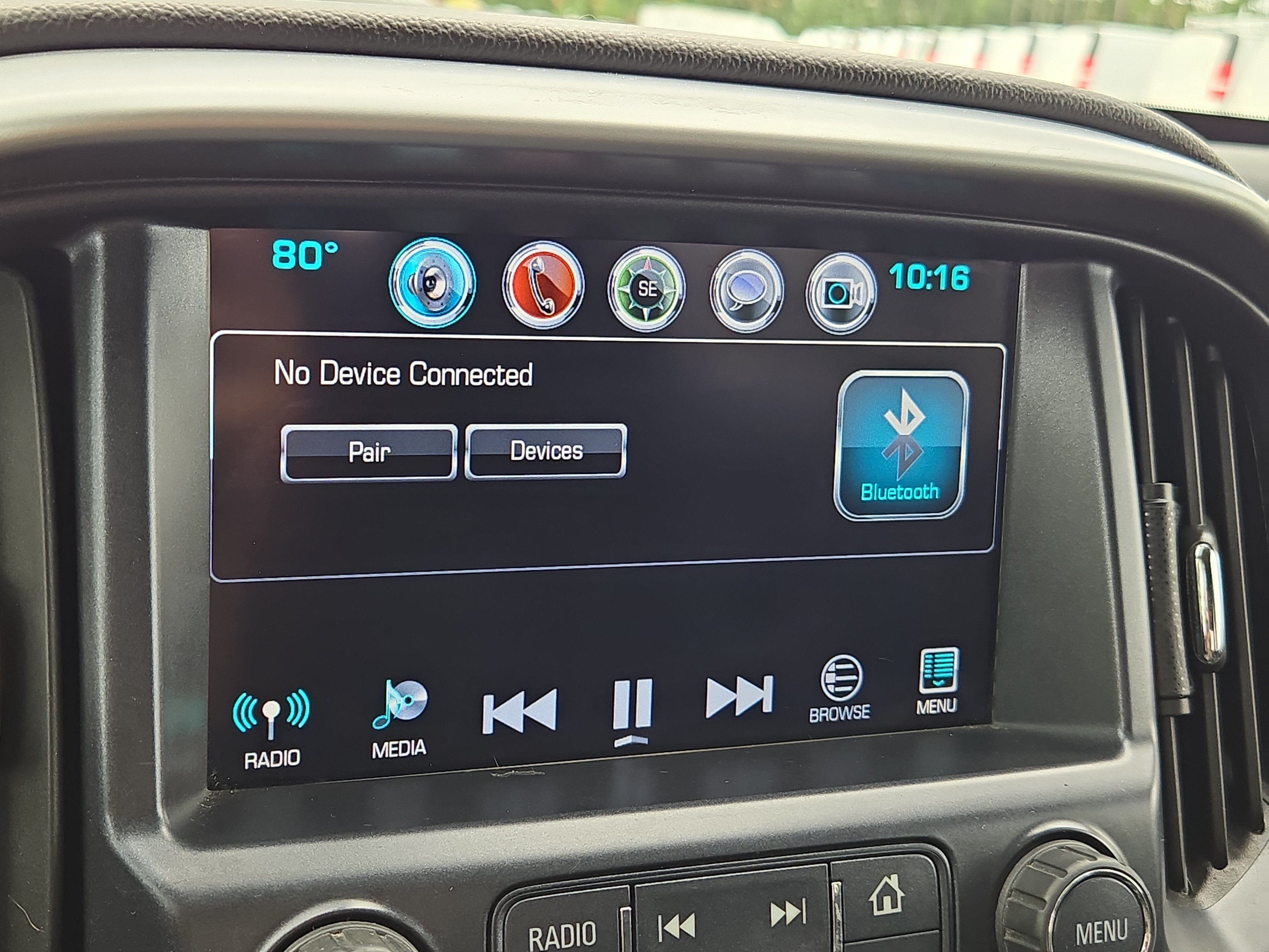 Used 2018 SUMMIT WHITE Chevrolet 4WD ZR2 image 26