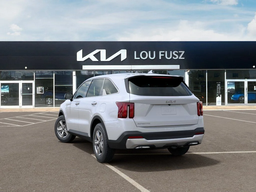 New 2026 Glacial White Pearl Kia LX image 4