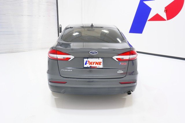 Used 2020 GREY Ford SE image 7