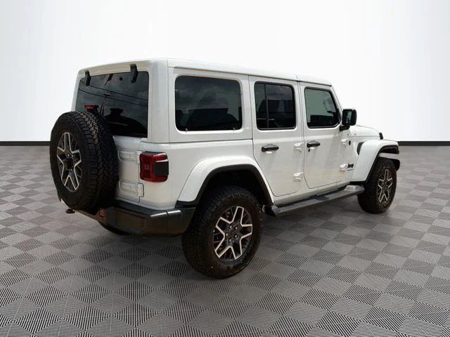 New 2026 Bright White Clear-Coat Exterior Paint Jeep Sahara image 7