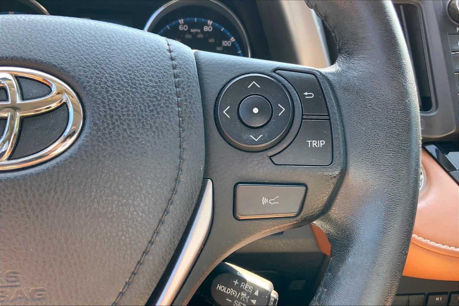 Used 2017 Magnetic Gray Metallic Toyota Platinum image 25