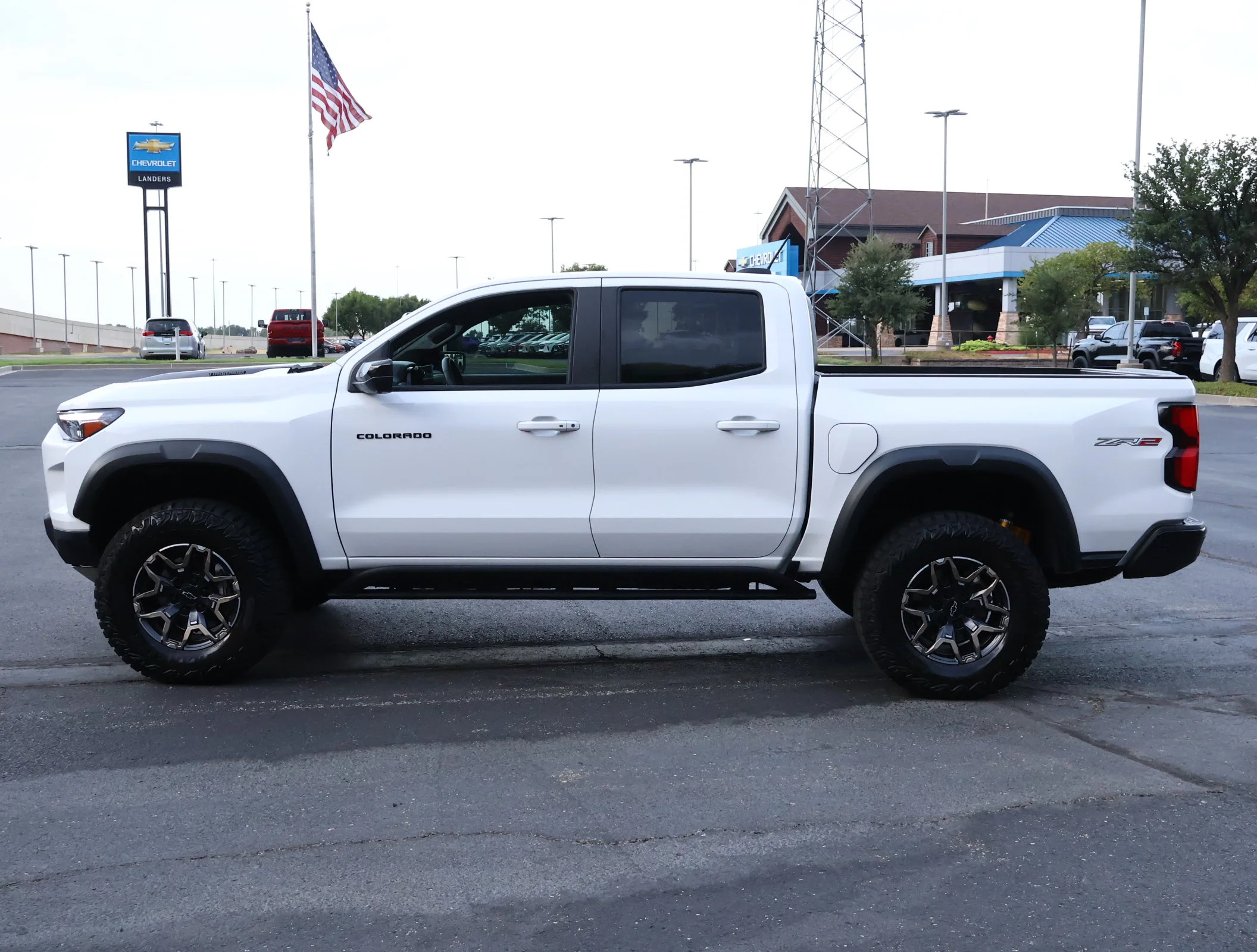 Used 2026 Summit White Chevrolet 4WD ZR2 image 37