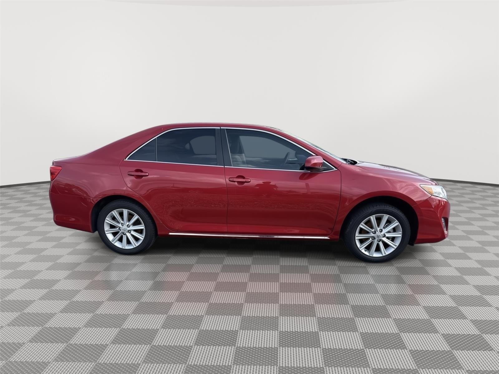 Used 2012 Barcelona Red Metallic Toyota XLE image 7