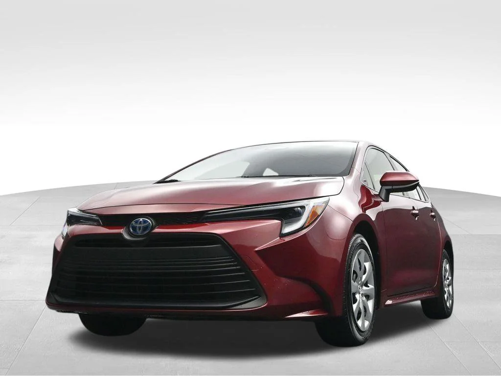 2025 Toyota Corolla LE - Photo 36