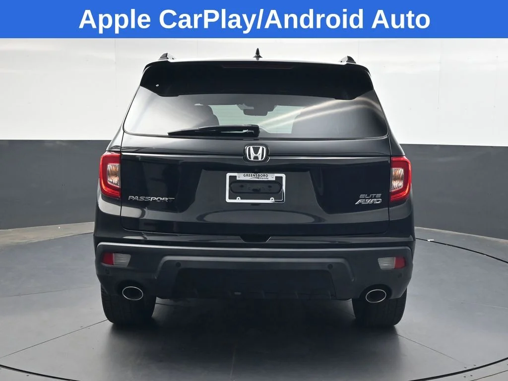 Used 2020 Crystal Black Pearl Honda Elite image 5