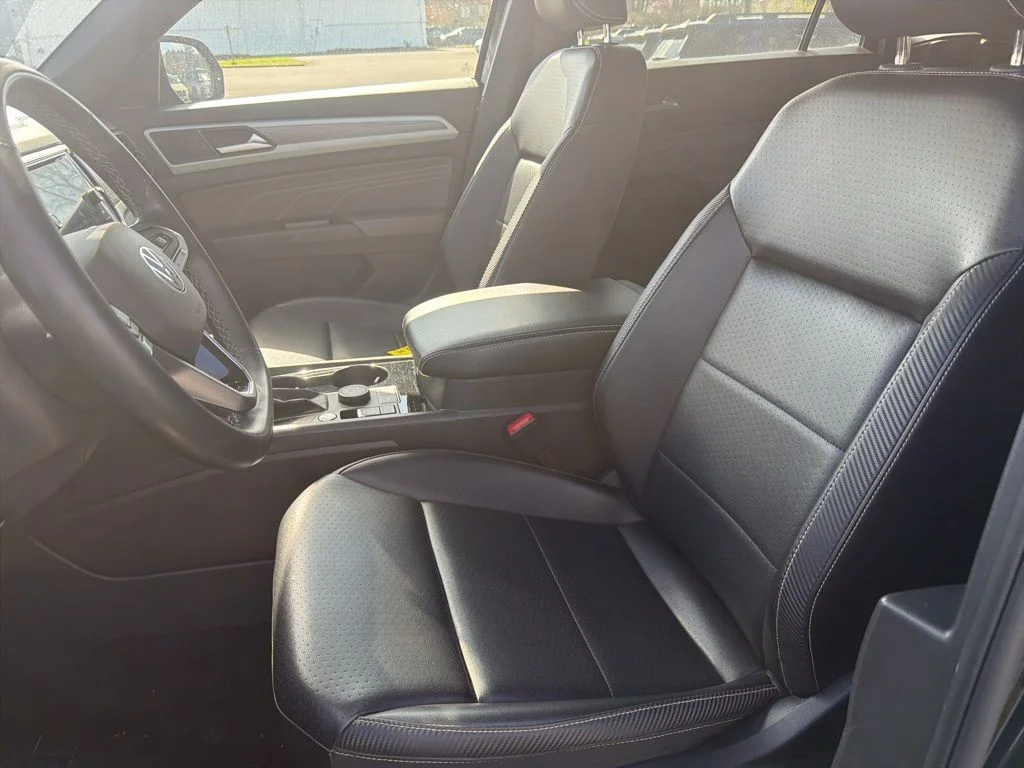 2022 Volkswagen Atlas Cross Sport SE w/Tech - Photo 13
