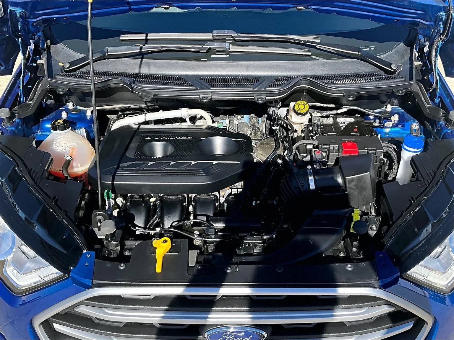 Used 2022 Blue Ford SE image 10