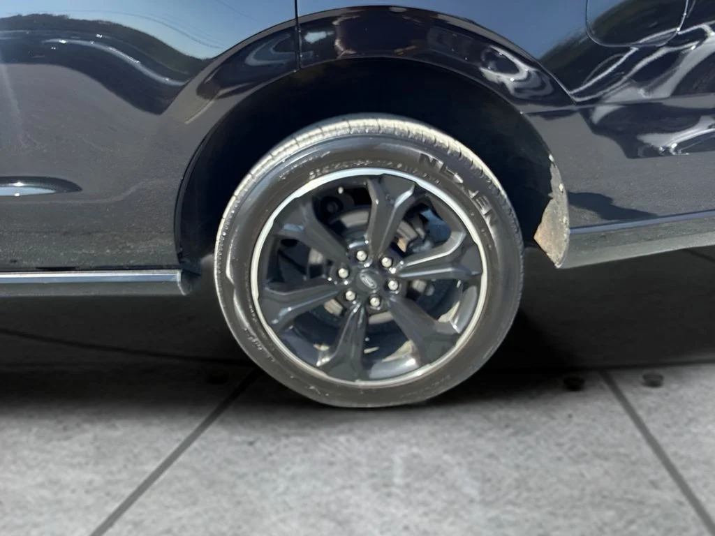 Used 2022 Black Ford Limited image 30