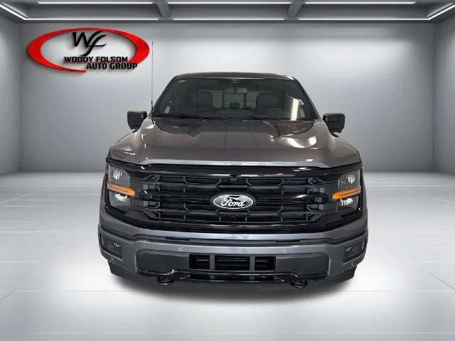 New 2026 Carbonized Gray Metallic Ford XLT image 21