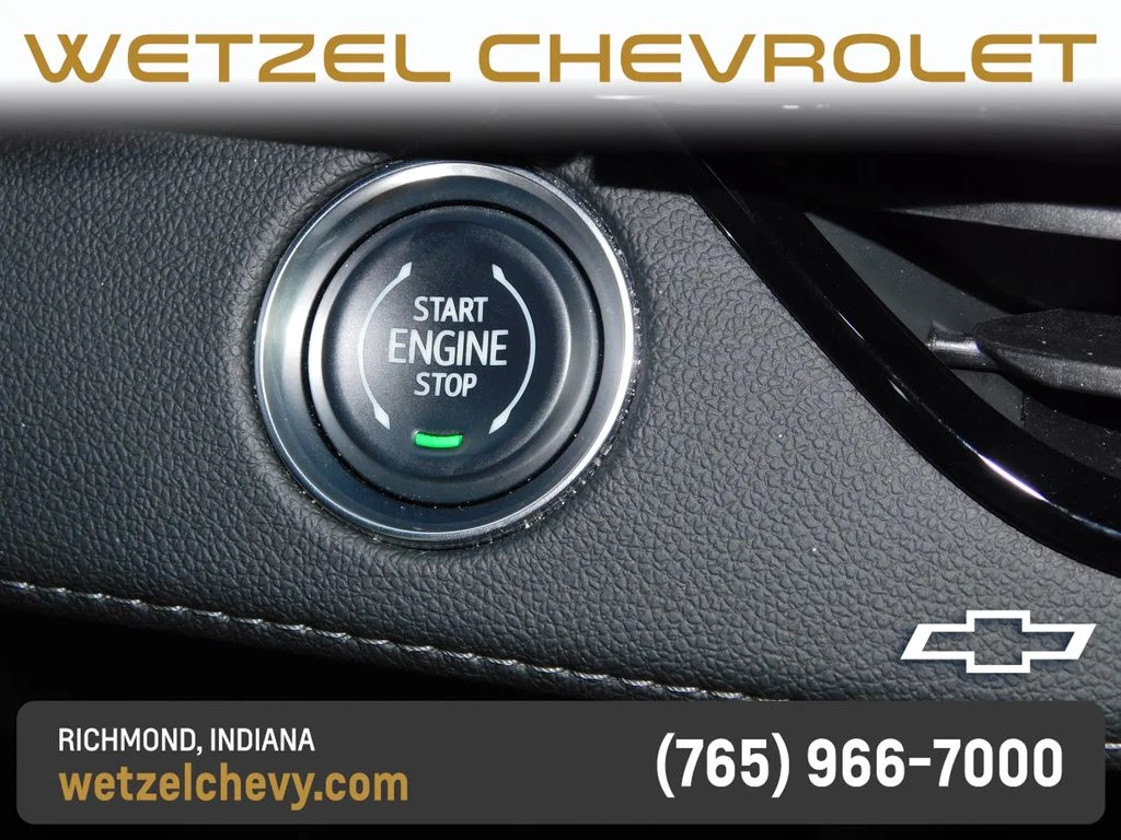 Used 2025 Gray Buick Avenir image 45