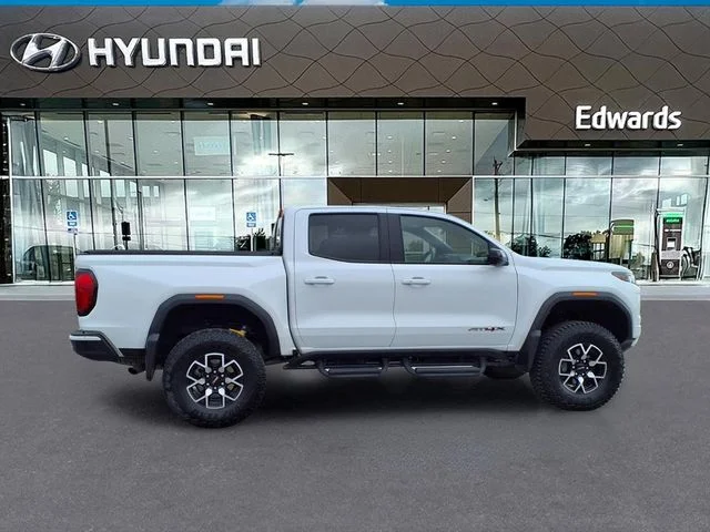 Used 2024 White GMC AT4X image 8