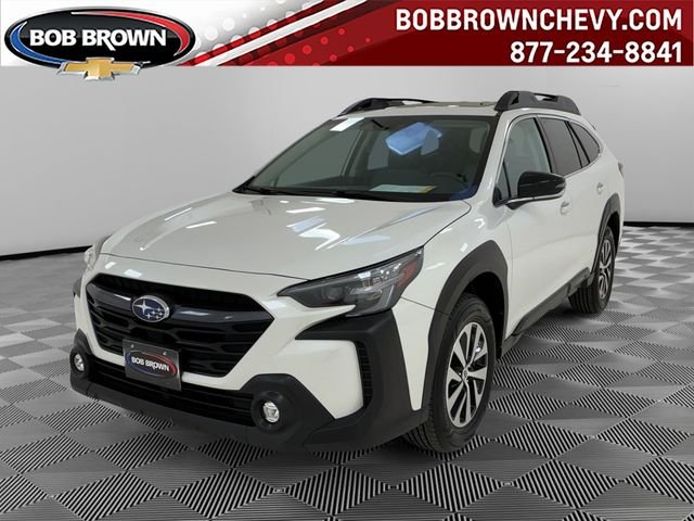 2023 Subaru Outback Premium's photo