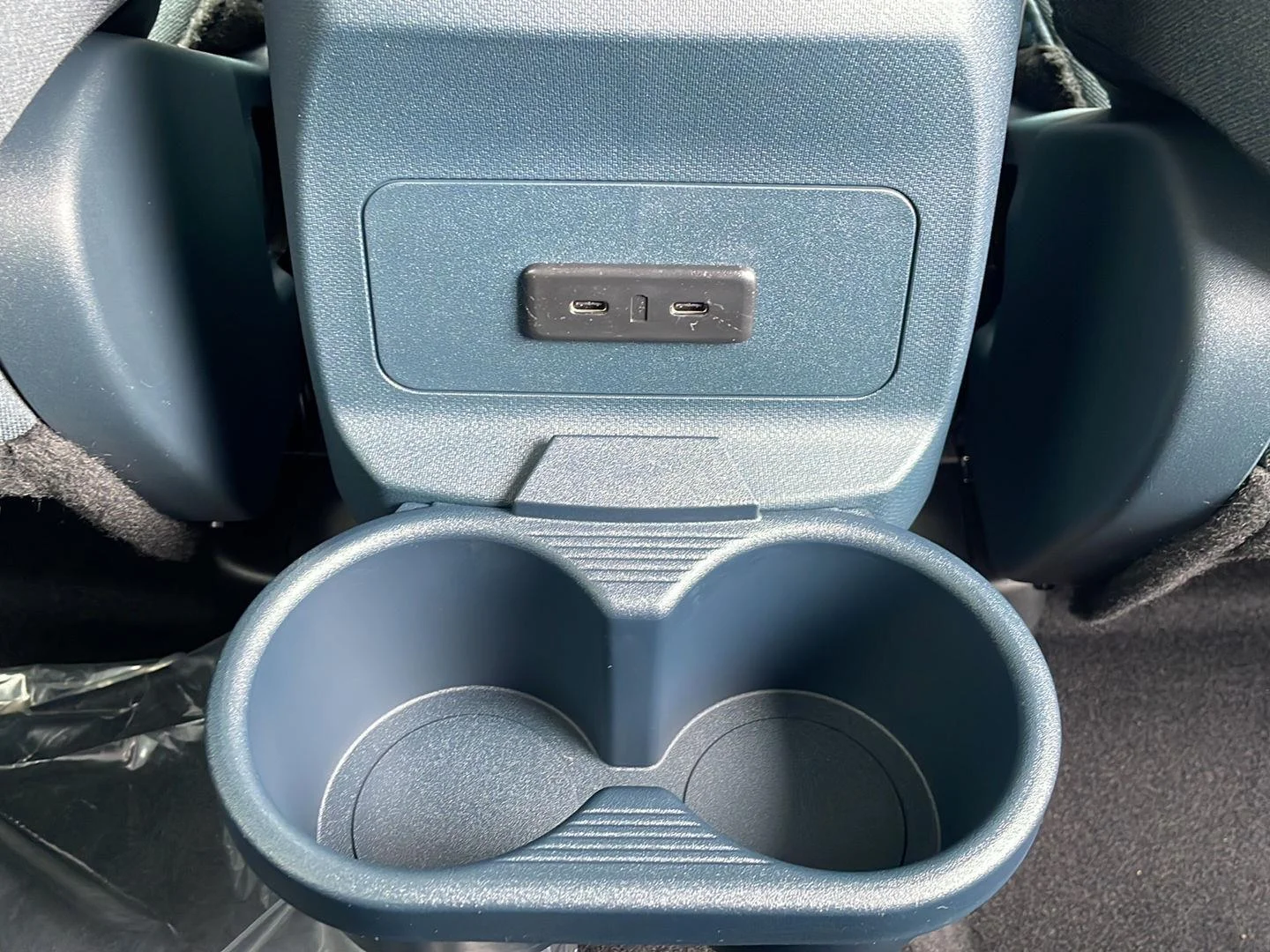 New 2026 Carbonized Gray Metallic Ford XLT image 24