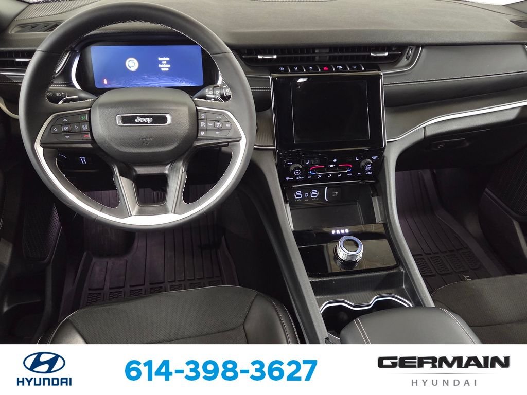 Used 2024 Red Jeep Altitude X image 17