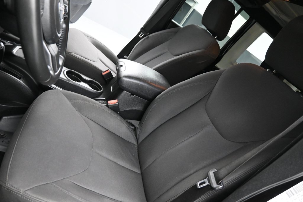 Used 2014 Black Clearcoat Jeep Unlimited Sport image 11