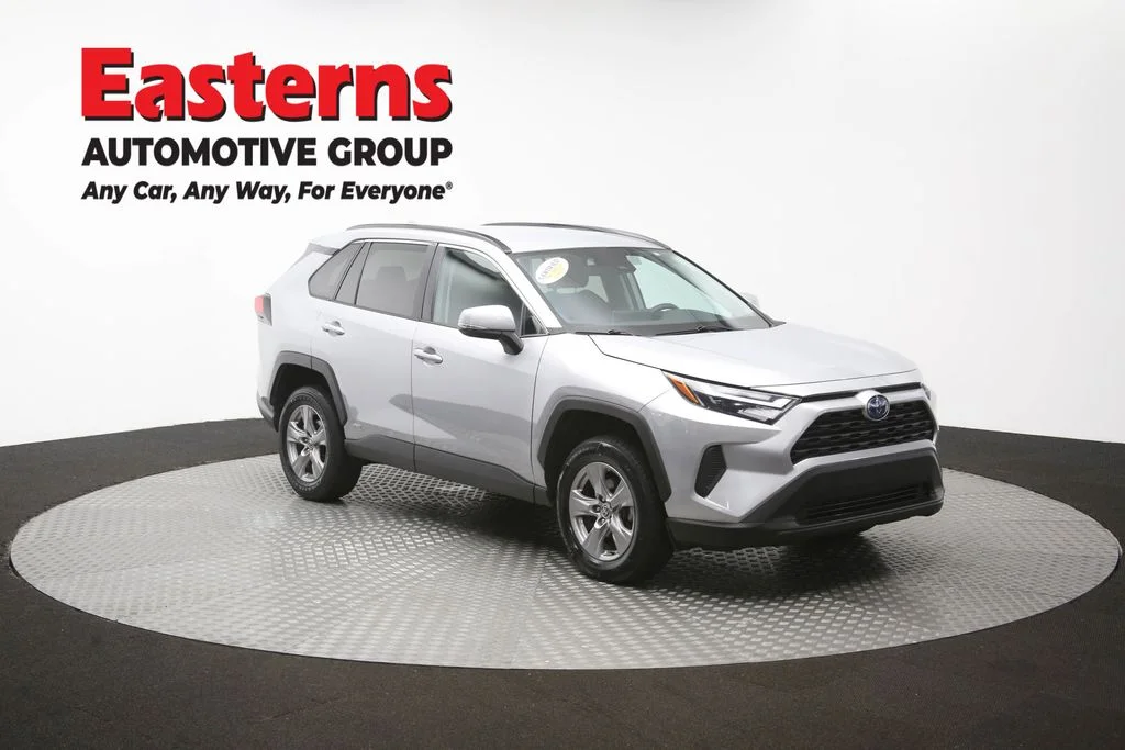 Used 2024 Silver Toyota XLE image 47