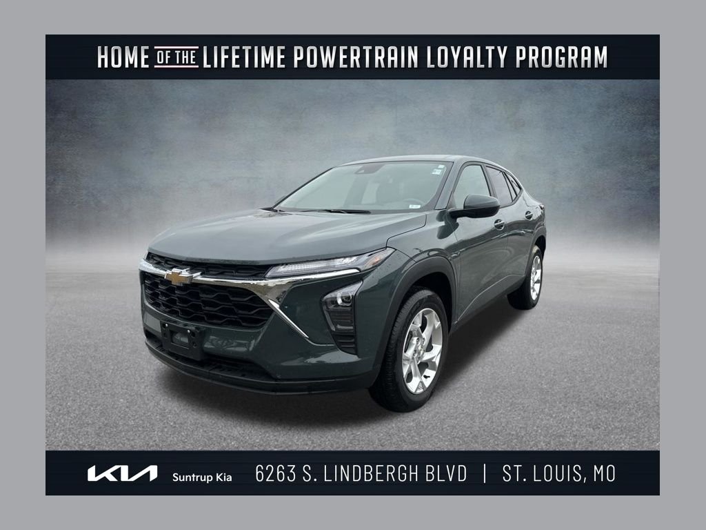 2025 Chevrolet Trax LS