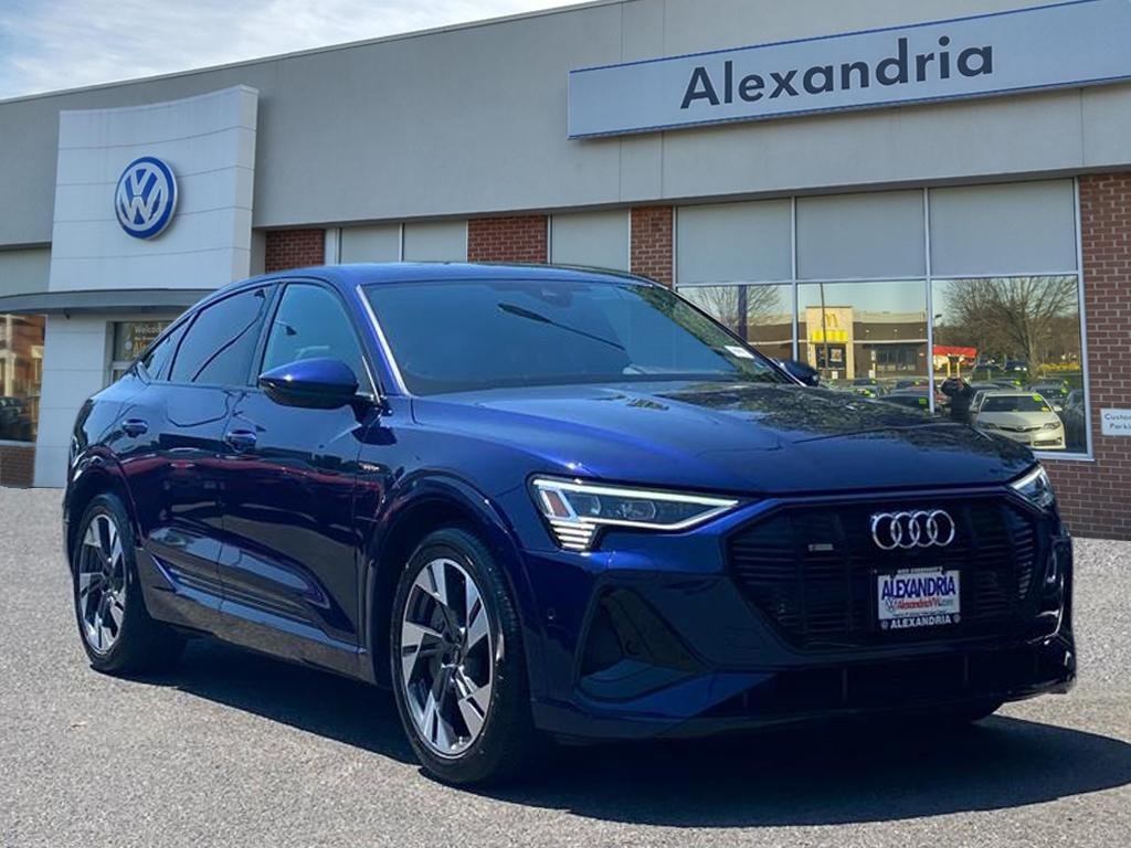 2022 Audi e-tron Sportback 95 kWh Premium quattro's photo