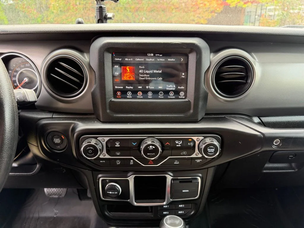 Used 2023 White/off-white Jeep Willys image 21