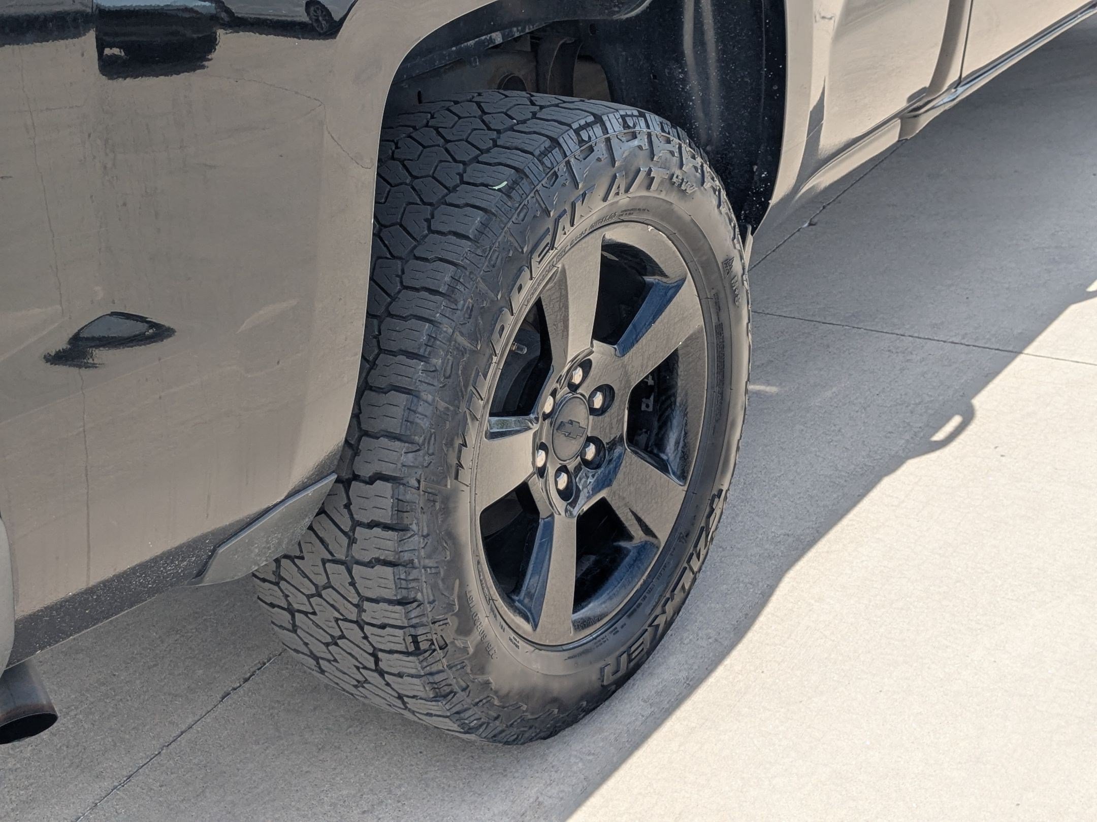 Used 2015 Black Chevrolet Work Truck image 12