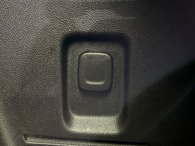 Used 2020 Black Chevrolet RS image 32