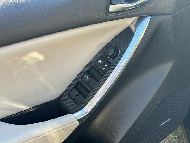 Used 2015 Crystal Blue Mazda Grand Touring image 12