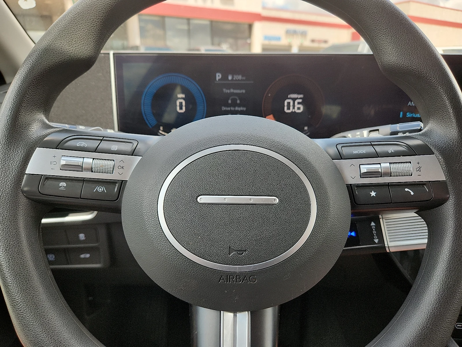 Used 2025 White Hyundai SEL image 24