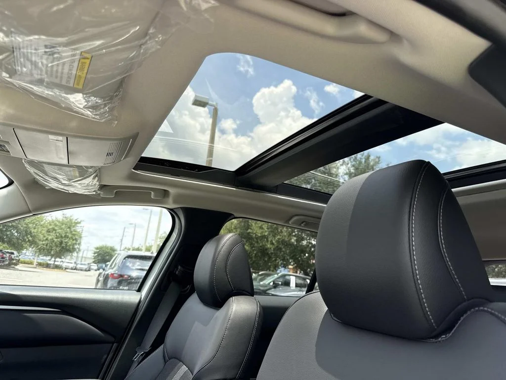 New 2026 Wind Chill Pearl Mazda 2.5 S Preferred AWD image 31