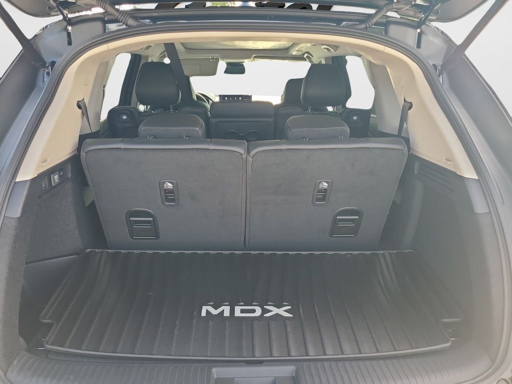 New 2026 Majestic Black Pearl Acura Technology Package image 9