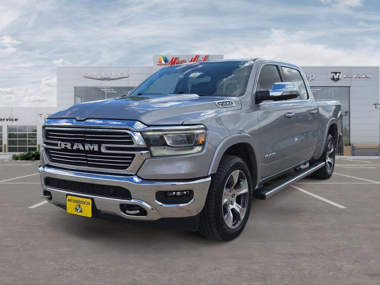 2022 RAM 1500 Laramie Crew Cab 5'7's photo