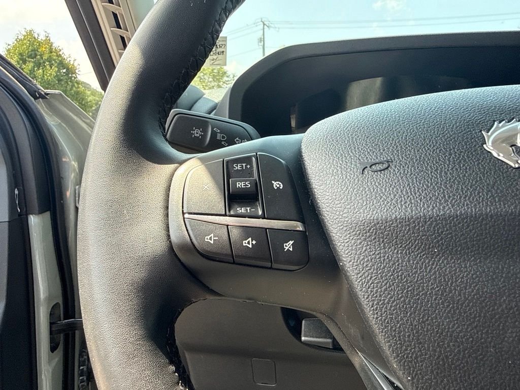 Used 2024 Green Ford Big Bend image 9