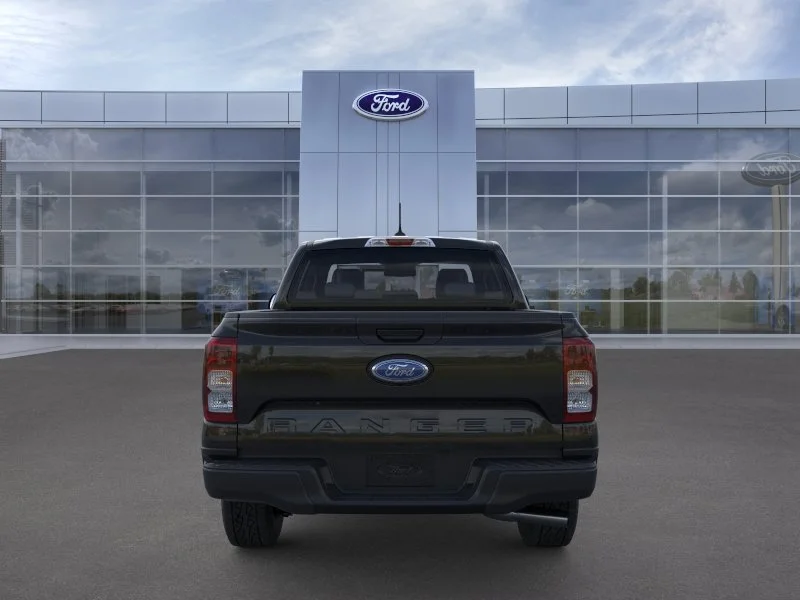 New 2026 Shadow Black Ford XL image 5