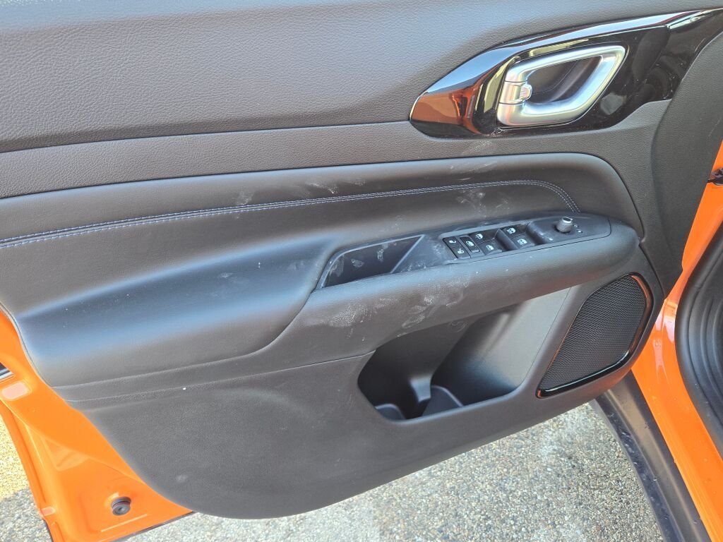 New 2026 Joose Exterior Paint Jeep Latitude image 19