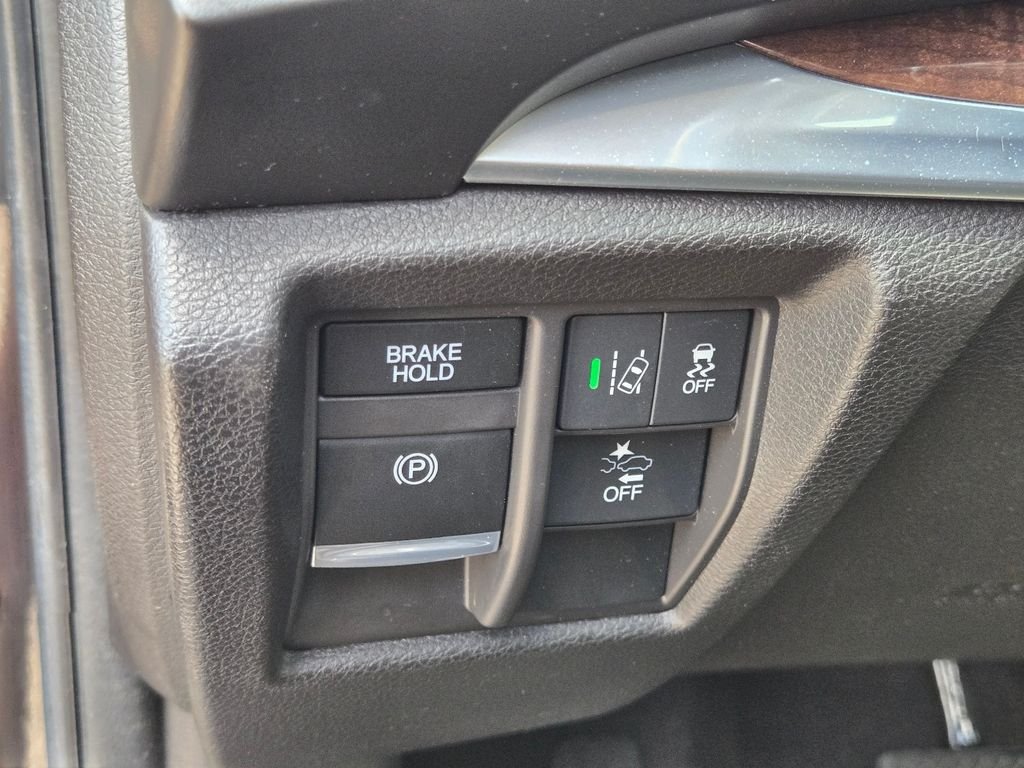 Used 2020 Black Acura 3.5L image 23