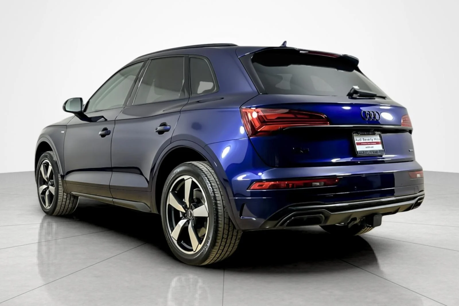 Used 2023 Navarra Blue Metallic Audi S line Premium Plus 45 TFSI quattro image 3