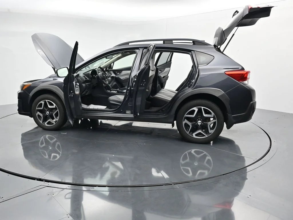 Used 2018 Gray Subaru 2.0i Limited image 43