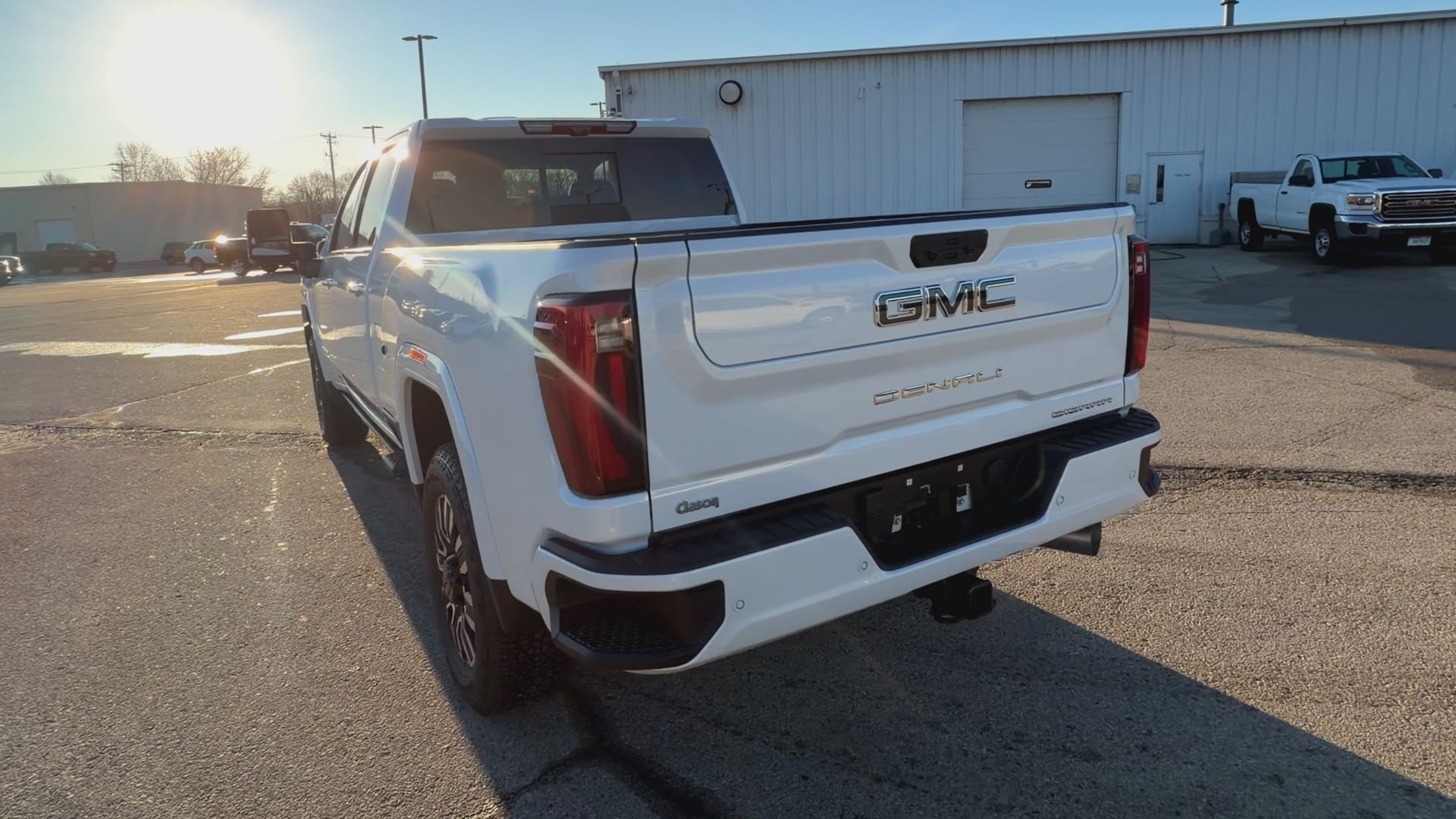 2026 GMC Sierra 3500HD Denali Ultimate - Photo 37