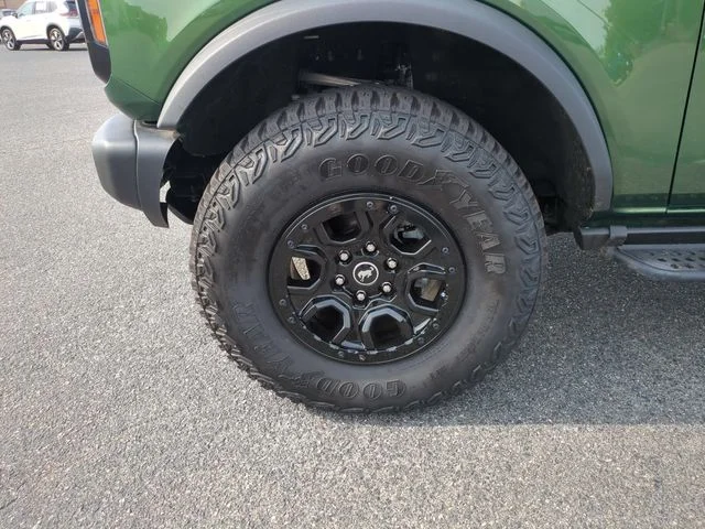 Used 2022 Green Ford Badlands image 10