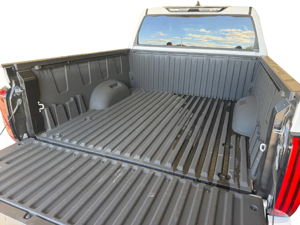 Used 2025 White Toyota SR image 25