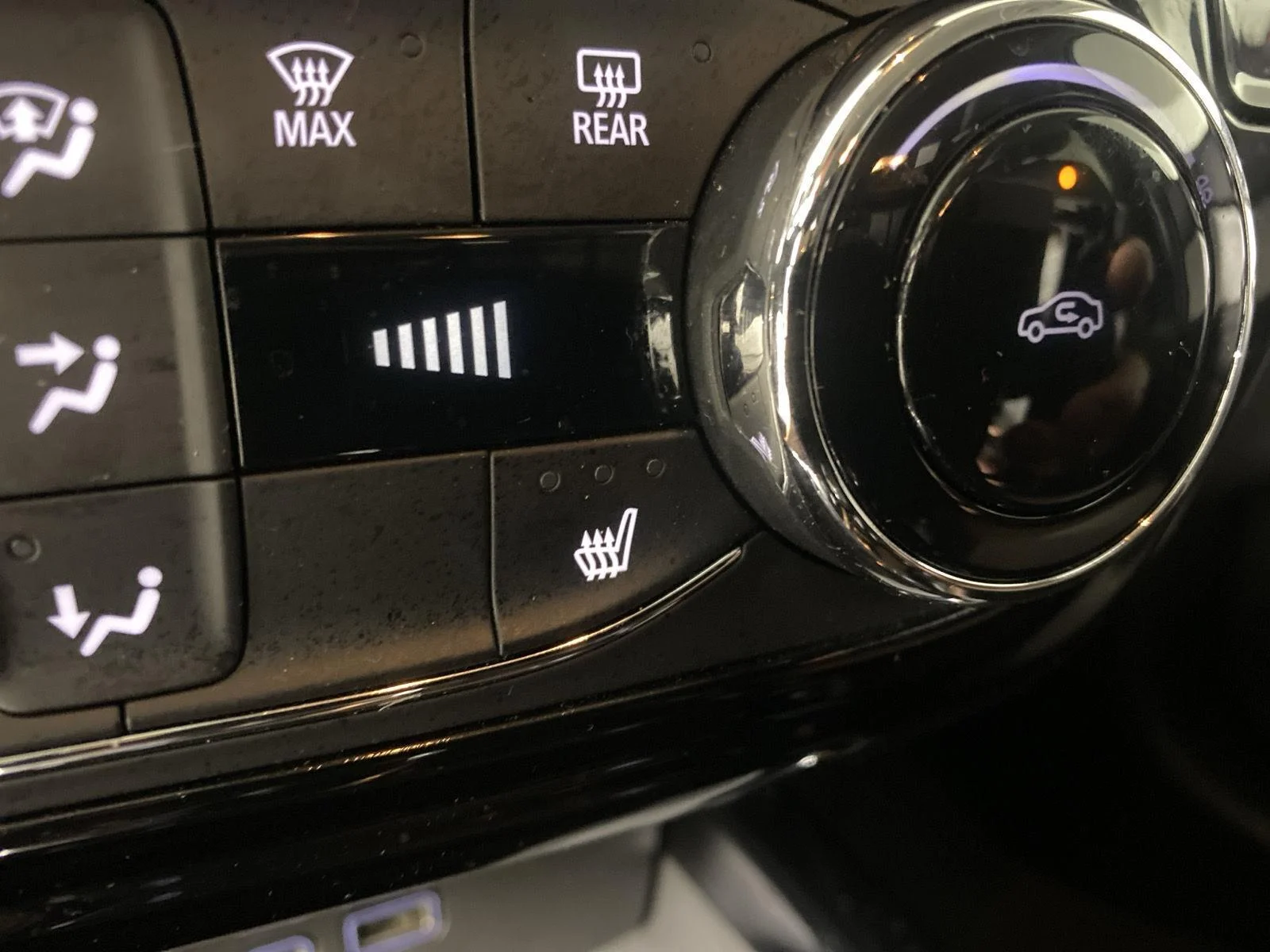 Used 2024 Mosaic Black Metallic Chevrolet LT image 22